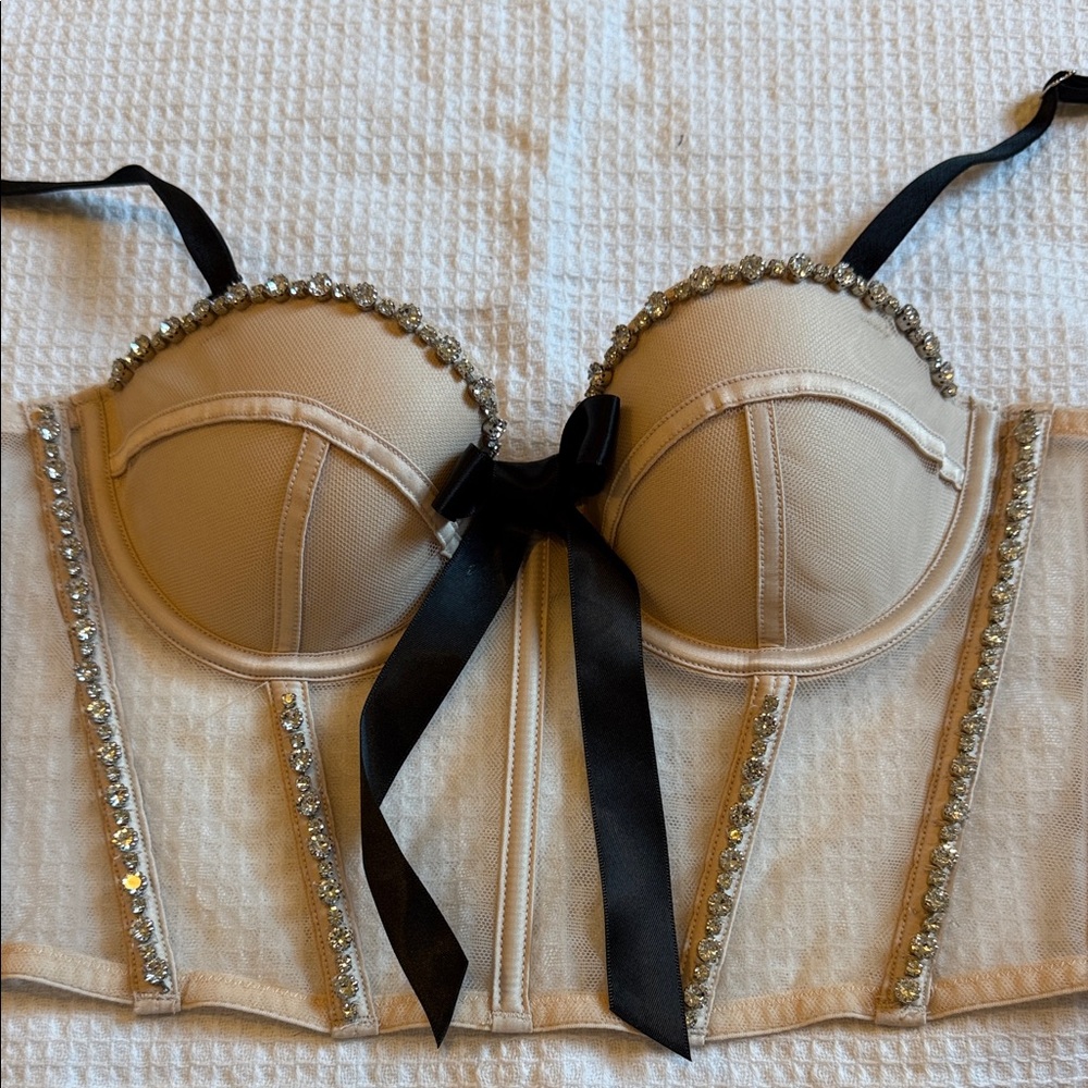 Victoria’s secret Cream Corset, shine, black bow balconette bra top